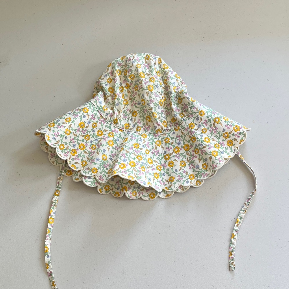 Olivier London agatha hat L